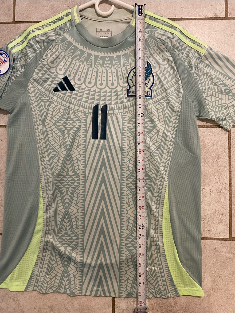 2024 Mexico Soccer Jersey - Picture 4 of 5